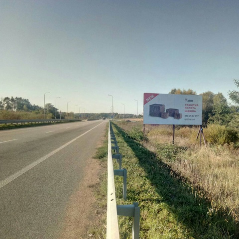 Щит 6x3,  Траса Київ-Житомир. Перед комплексом"Вояж", напрямок з Києва на Житомир, ст.А