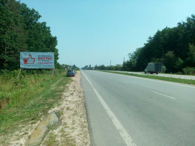 Щит 6x3,  Траса Житомир-Звягель с.Іванівка, напрямок зі Звягеля,Рівного на Житомир, ст.Б