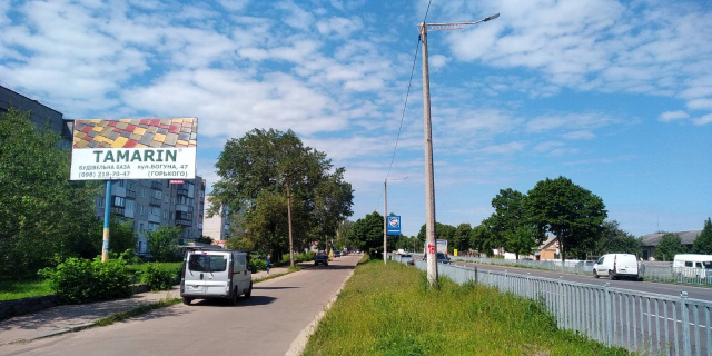 Щит 6x3,  Коростишів в. Київська 103 (ГУСЬ), центральна вулиця, напрямок з Києва на Житомир, напроти с/м "ФУРШЕТ",ст.Б